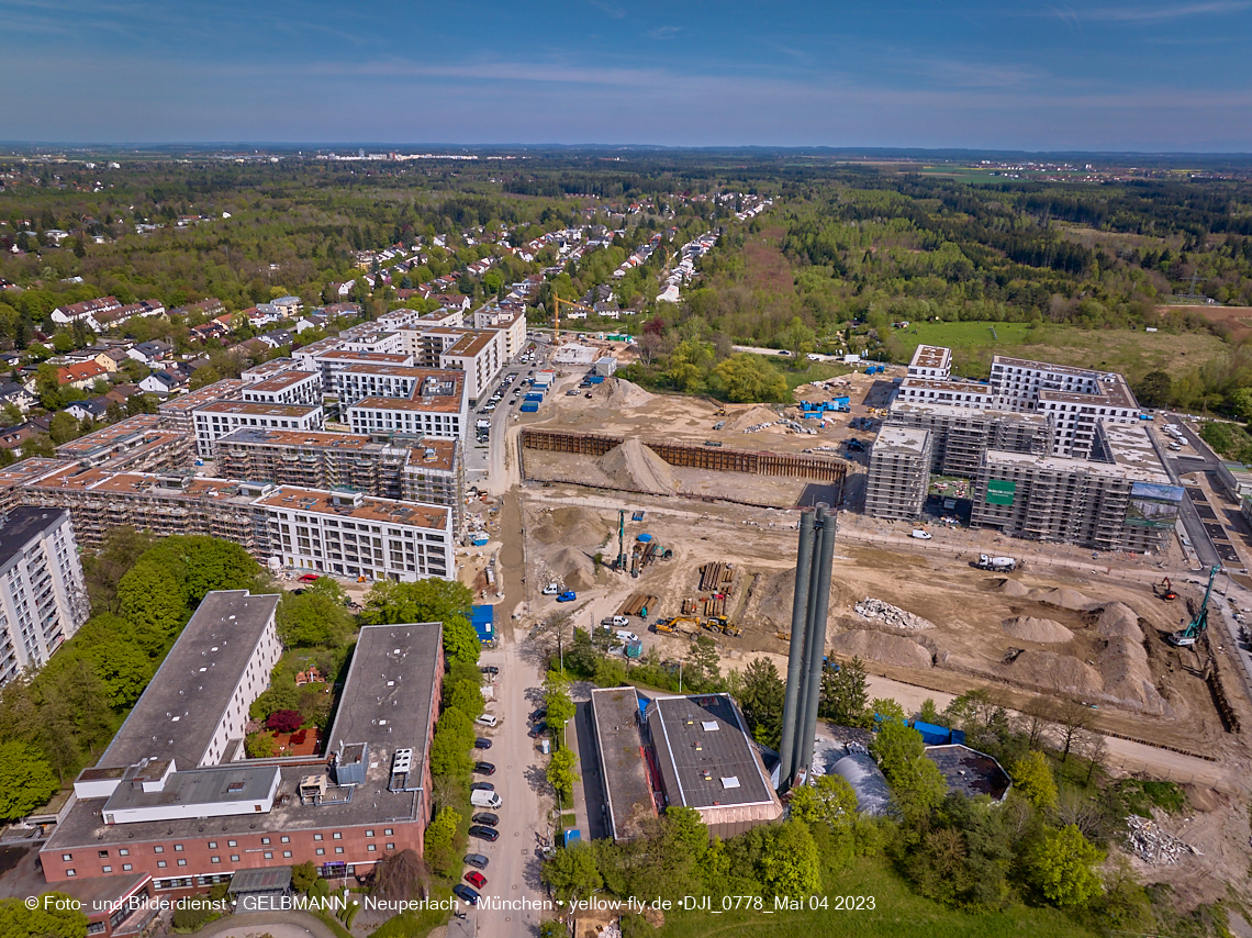 04.05.2023 - Luftbilder vom Alexisqaurtier und Pandion Verde in Neuperlach